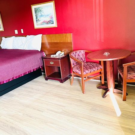 Western Inn Express Hazlehurst 외부 사진