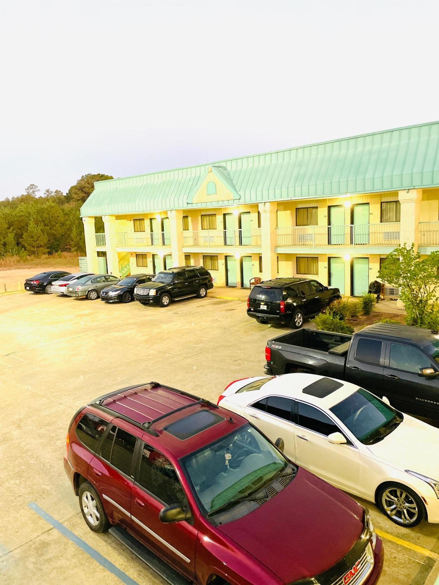 Western Inn Express Hazlehurst 외부 사진